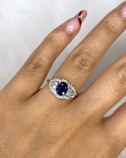 Bague Marguerite Saphir 1.06 carat &amp; 34 Diamants 0.80 carat &quot;Barbara&quot;