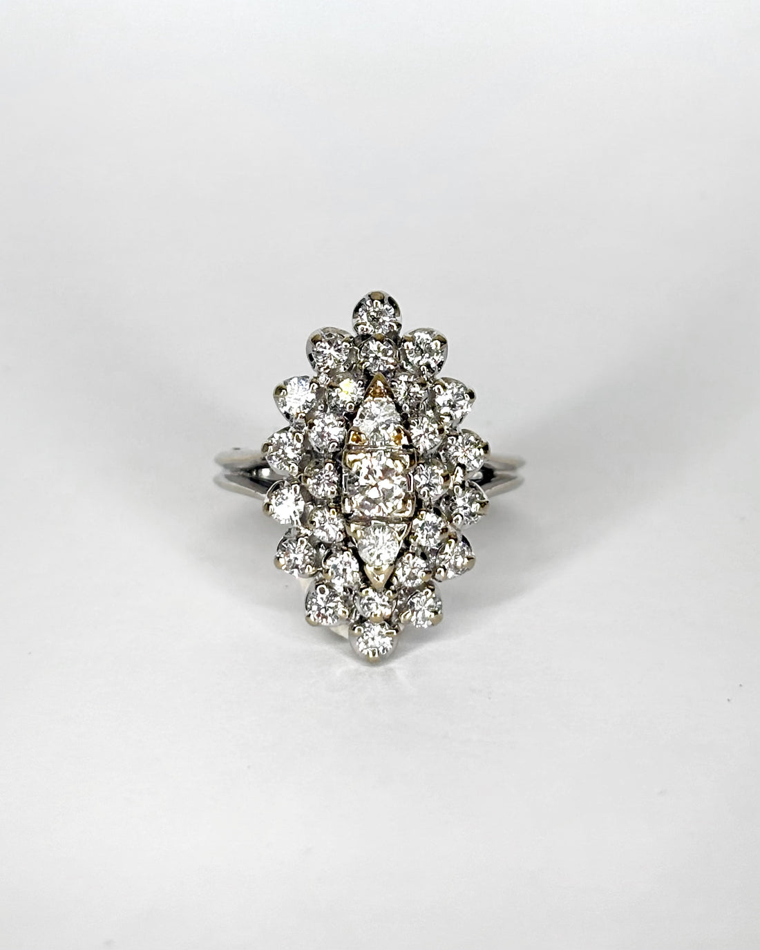Bague Marquise Diamants 1.17 ct "Daphné"