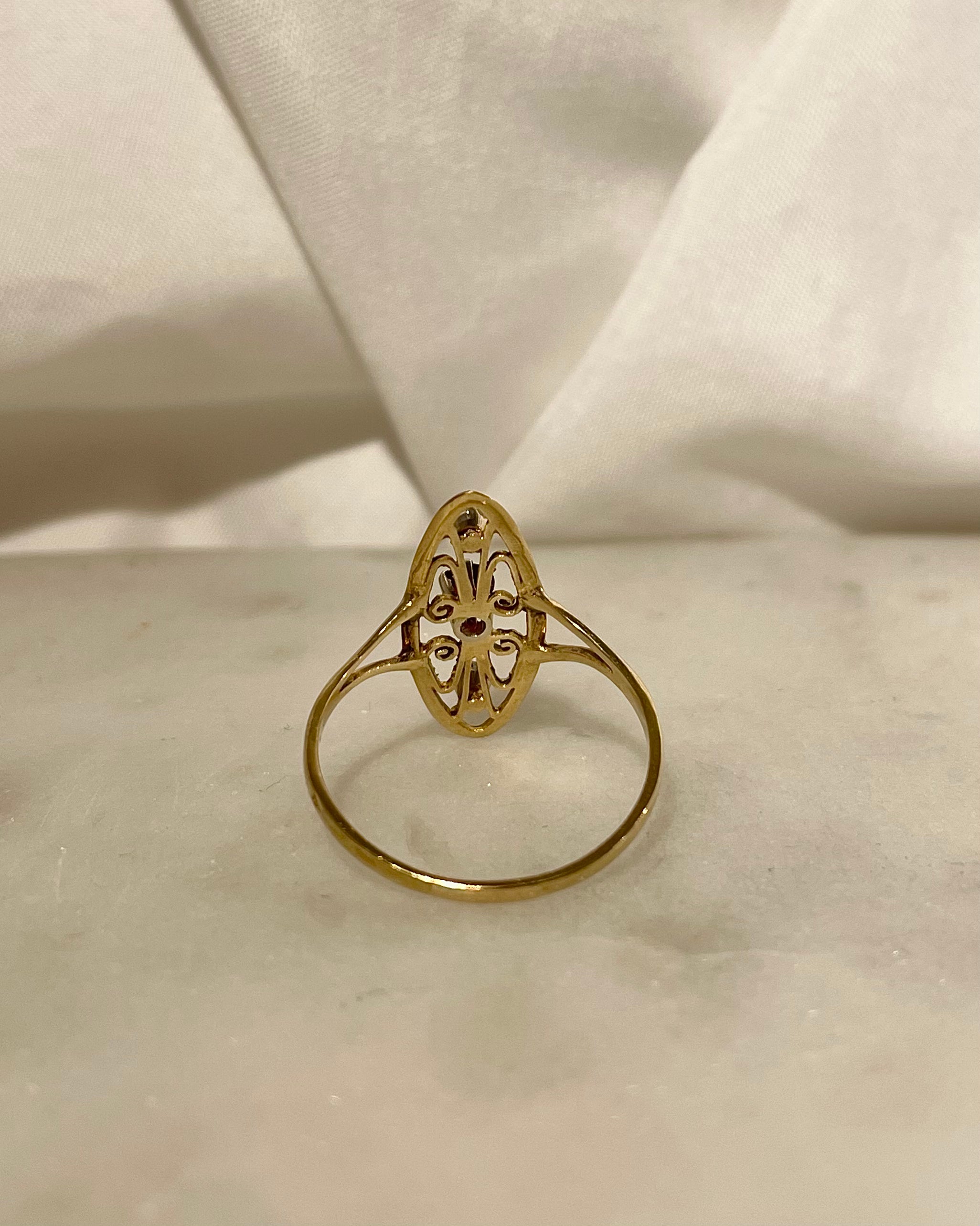 Bague Marquise Grenat 0.15 carat &amp; Diamants &quot;Claudette&quot;