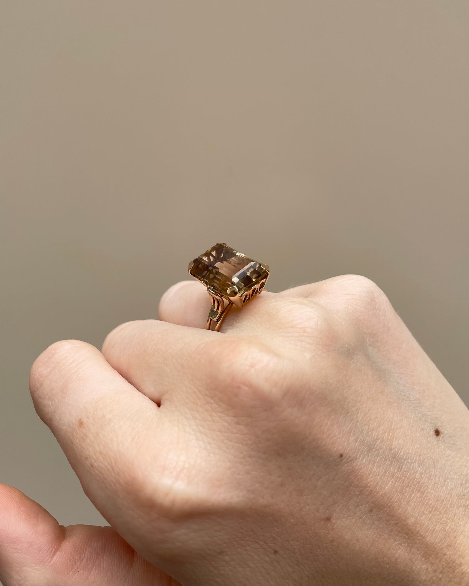 Bague Cocktail Citrine 11.50 Carats &quot;Oda&quot;