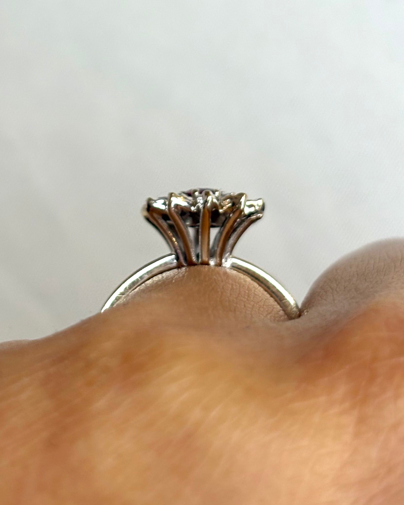 Bague Marguerite Rubis &amp; Diamants &quot;Candice&quot;