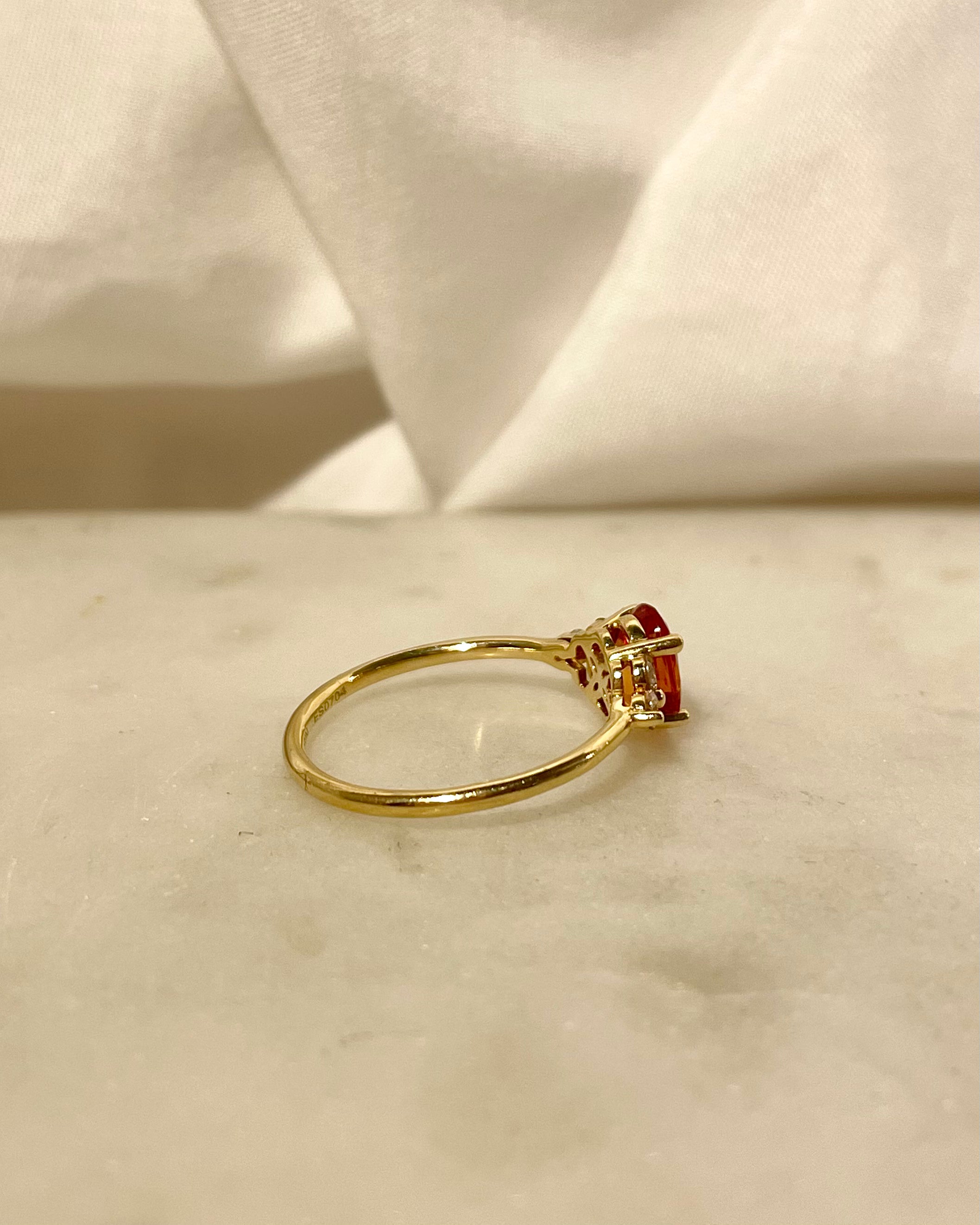 Bague Trilogie Saphir Orange 1.20 carat &amp; Diamants “Clementine”