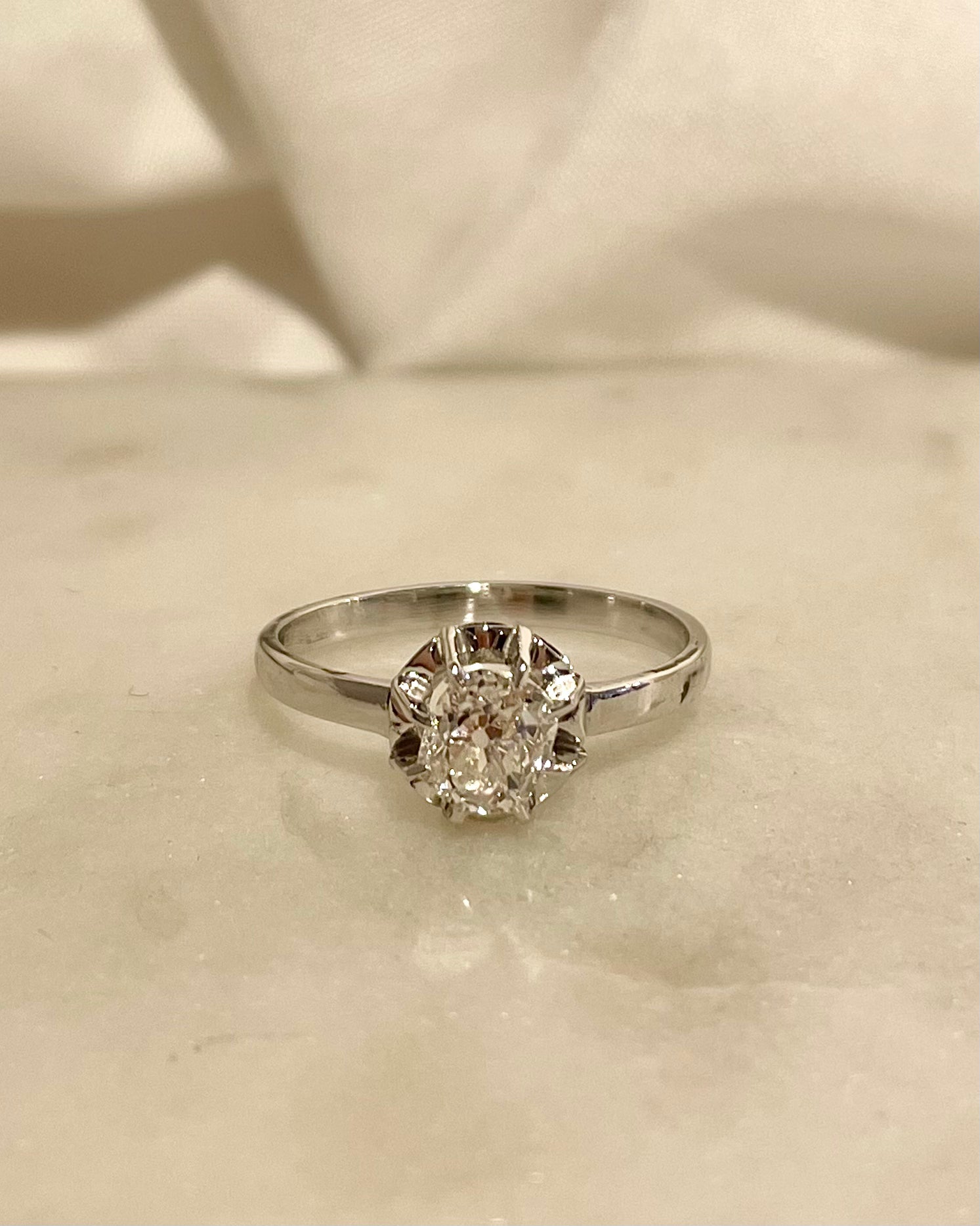 Bague Art-Déco Diamant 0.80 carat &quot;Angelina&quot;