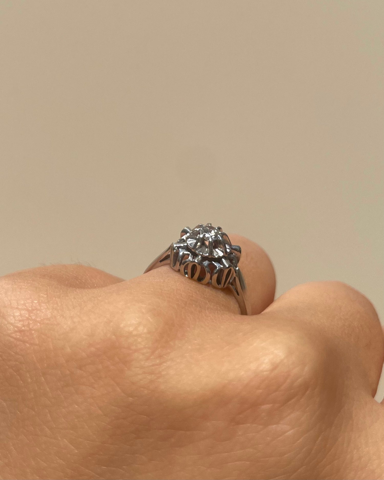 Bague Art-Déco Diamant 0.15 carat &quot;Celinie&quot;