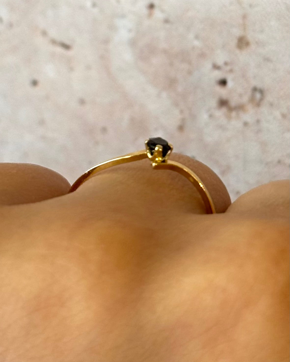 Solitaire Sapphire Ring "Jaqueline"