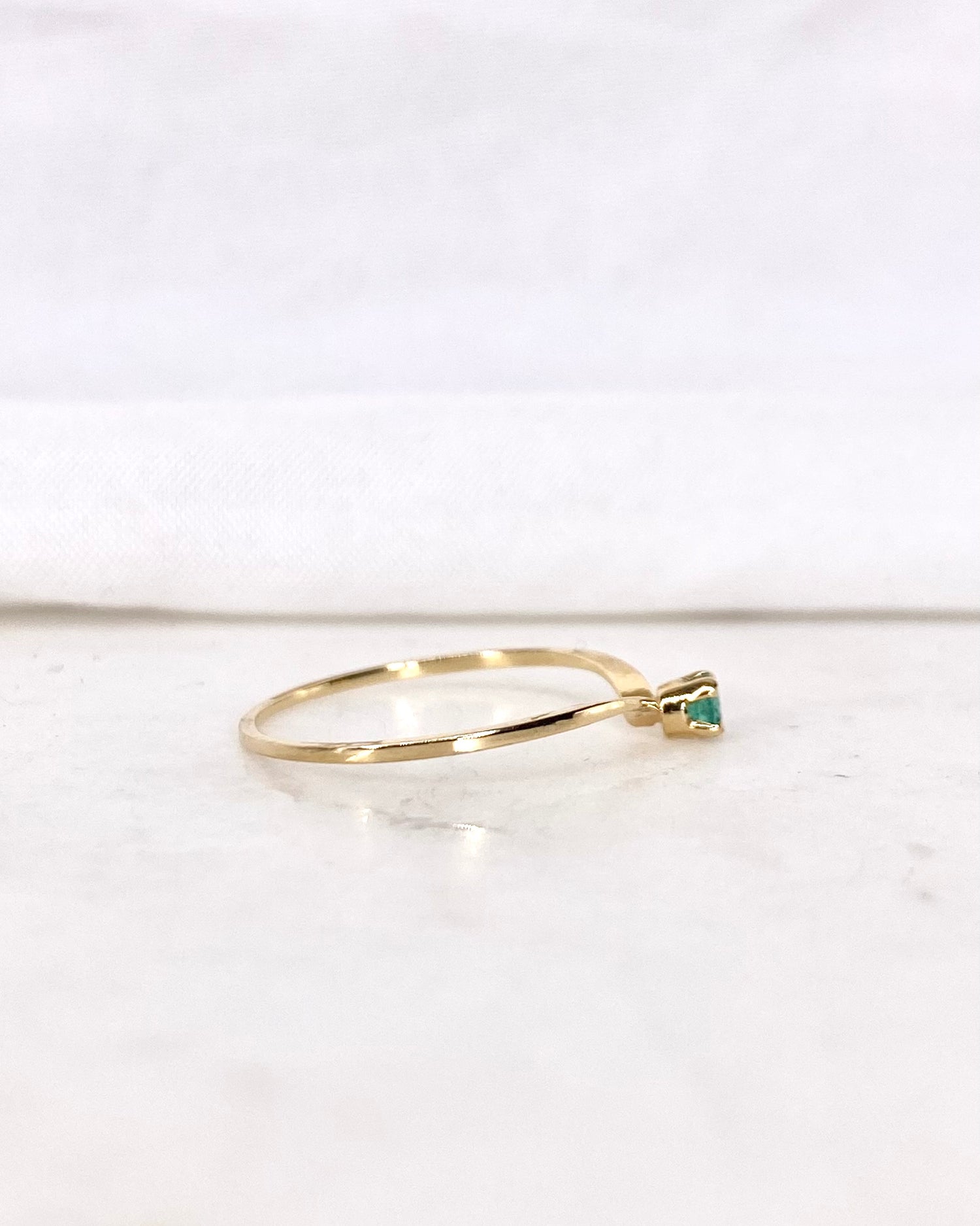 Bague Diadème Solitaire Émeraude &quot;Celia&quot;