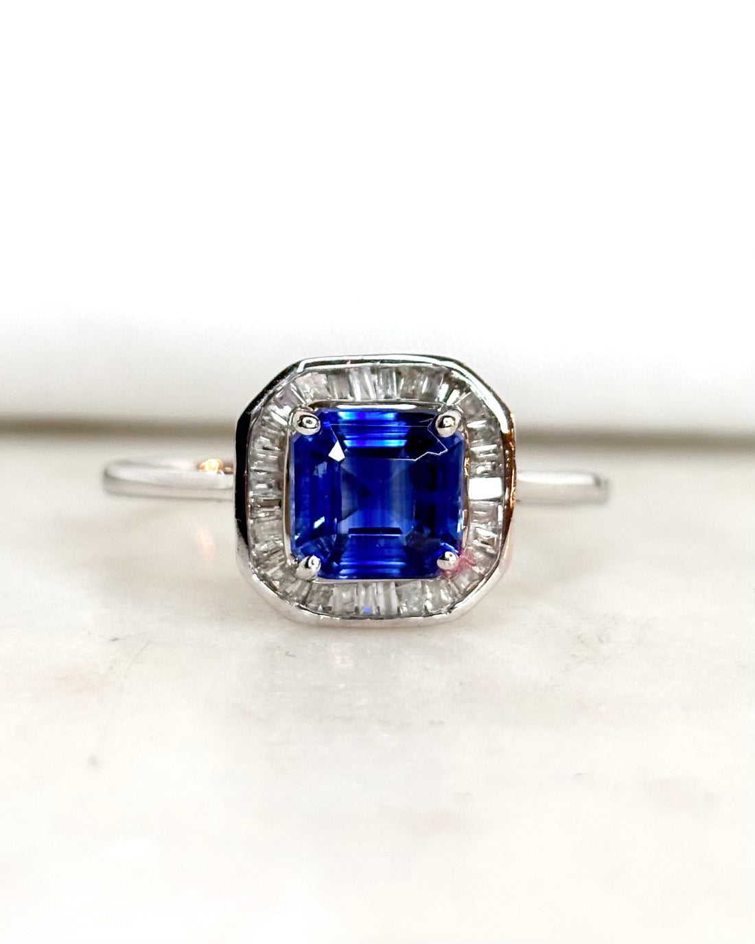 Bague Marguerite Cyanite 2.40 carats &amp; Diamants &quot;Lise&quot;