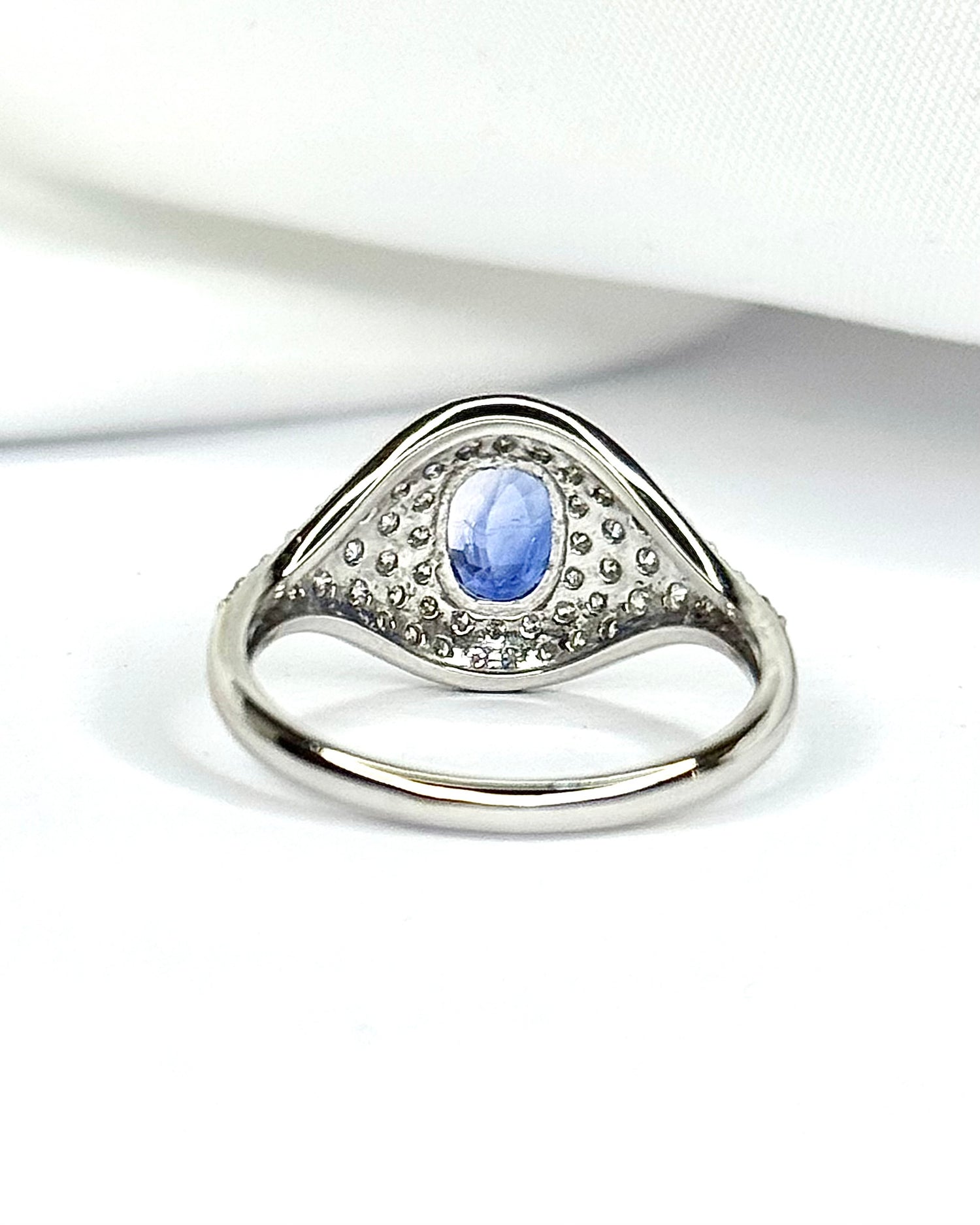 Art Deco Style Ring Sapphire 0.80 carat &amp; Diamonds 0.58 carat "Margaux"