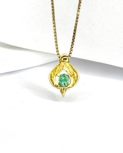 Emerald &amp; Diamond Pendant "Sonia"