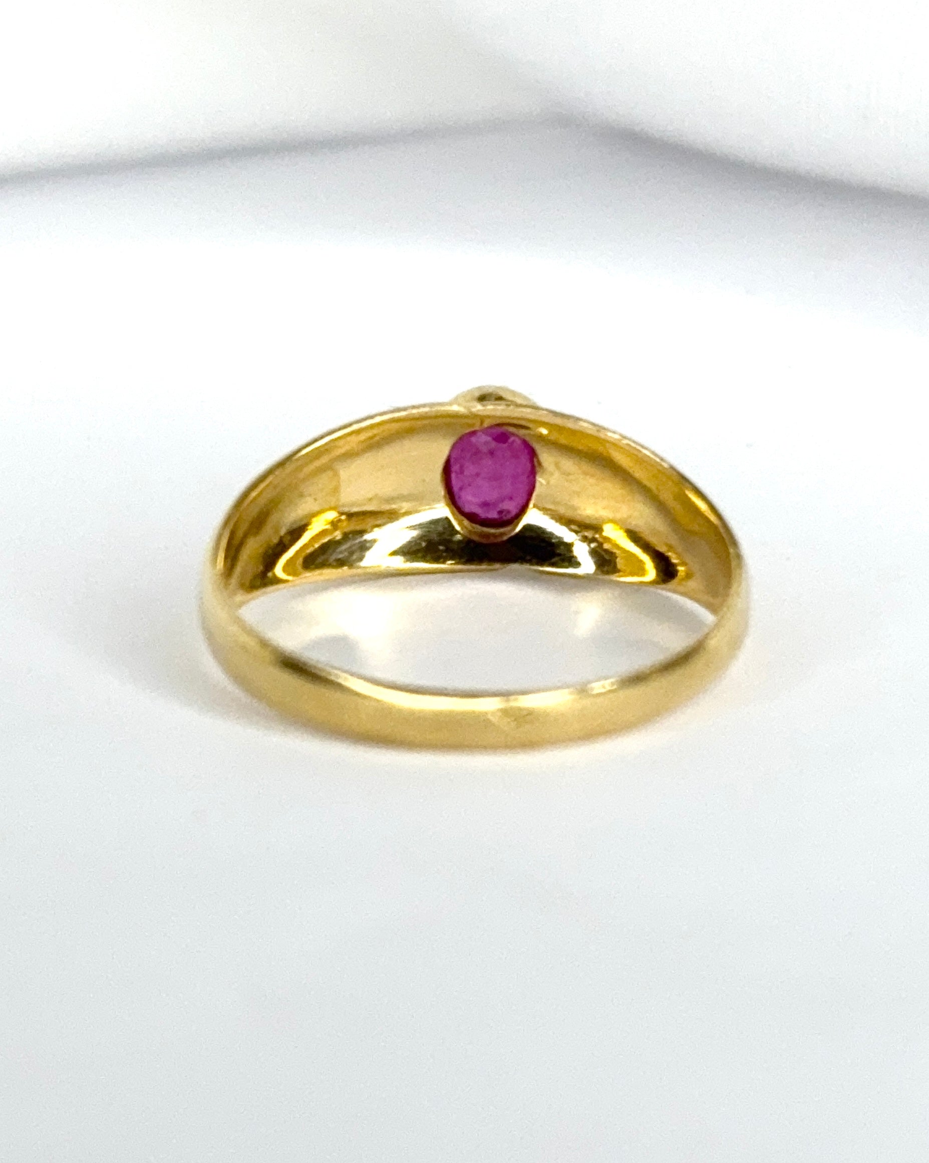 Ruby Bangle Ring "Sidney"