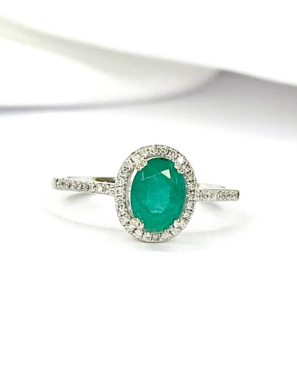 Solitaire Emerald Ring 0.97 carat &amp; Diamonds 0.21 carat "Edwina"
