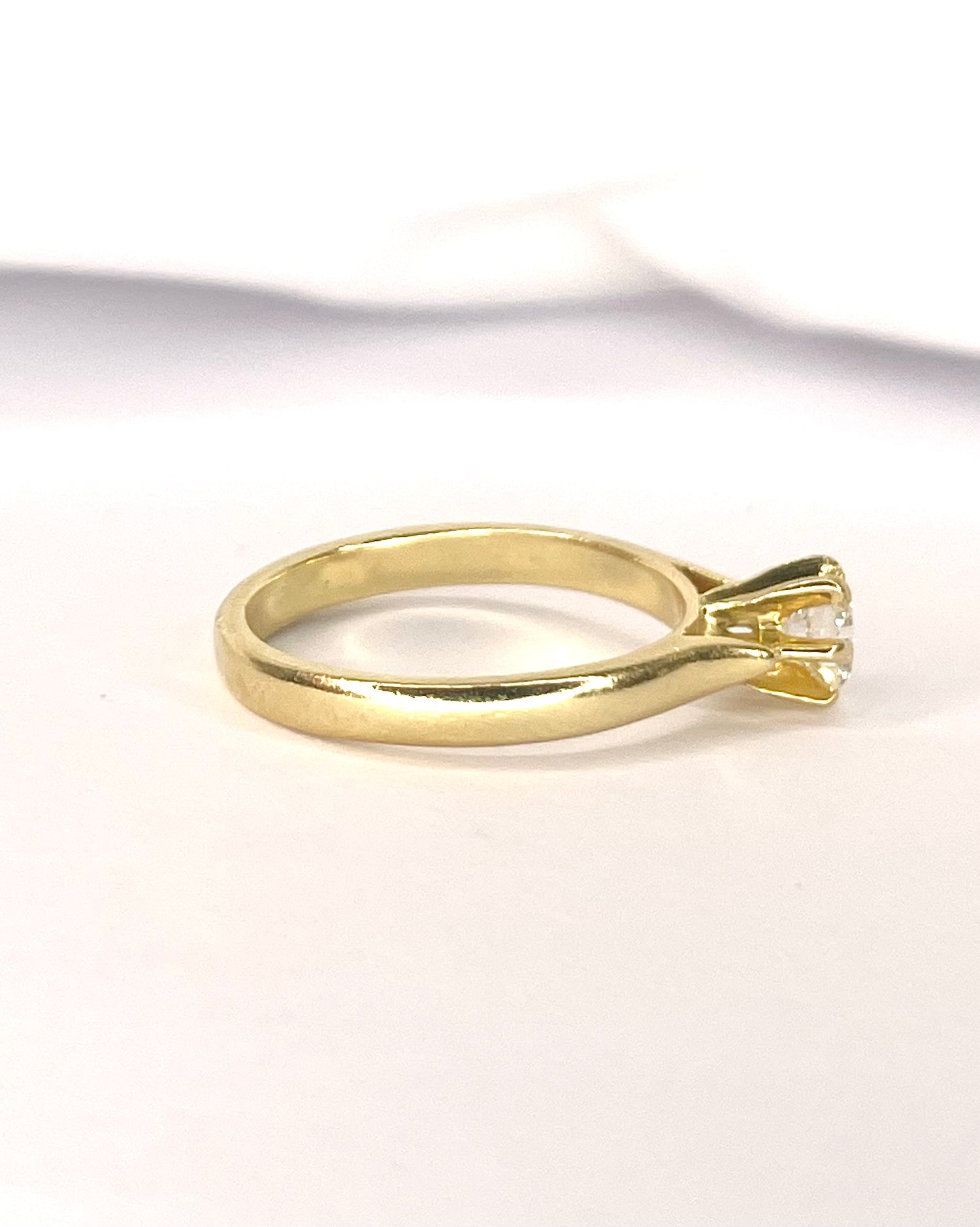 Anillo solitario de diamante 0,44 quilates "Billie"