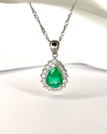 Pendentif Émeraude Colombienne 1.50 carat &amp; Diamants 0.51 carat "Angelique"