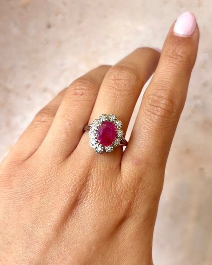 Bague Marguerite Rubis Birman 1.80 carat &amp; 10 Diamants "Kelaya"