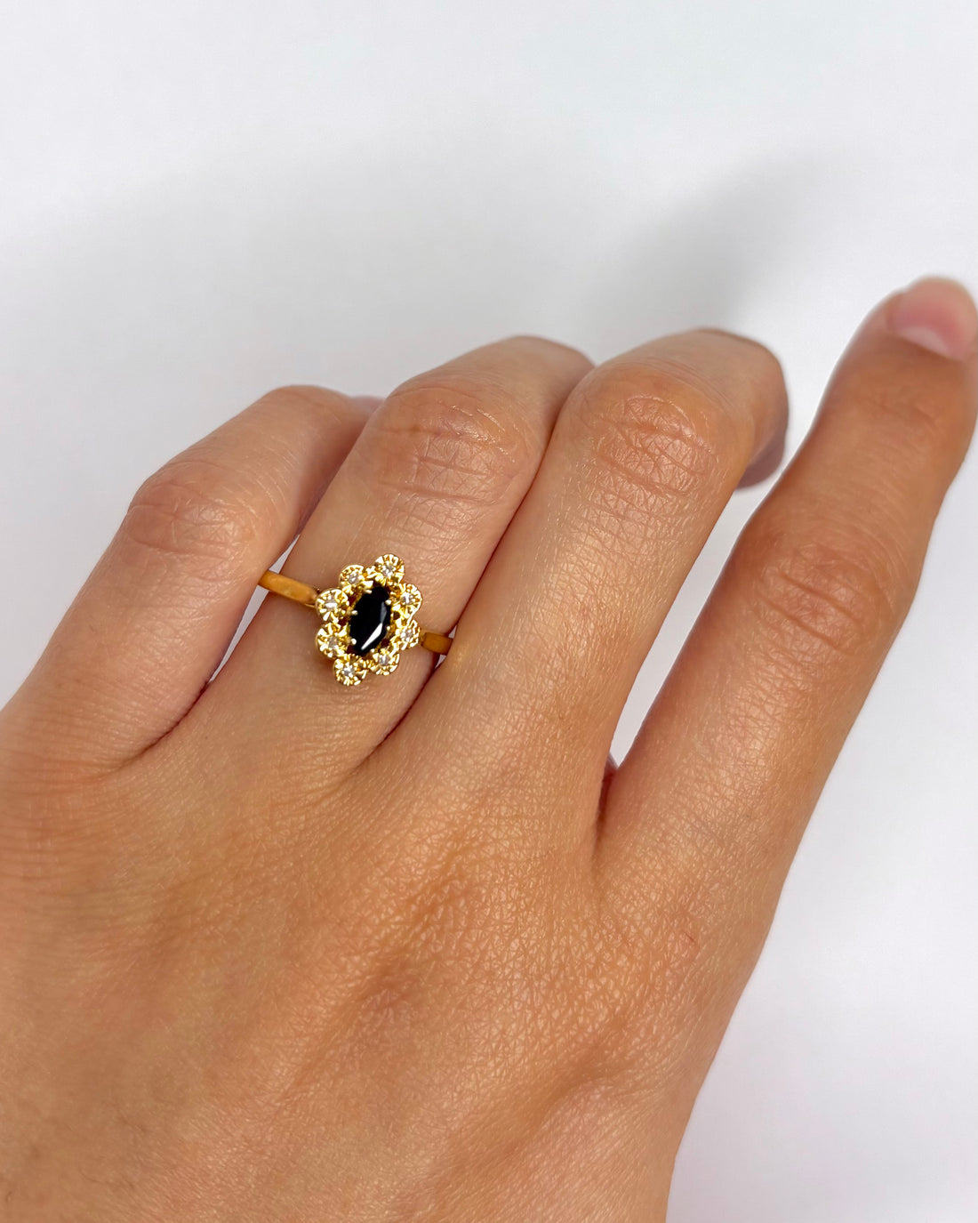 Bague Marguerite Saphir &amp; Diamants "Soumia"