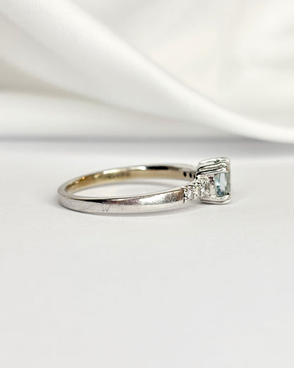 Bague Solitaire Aigue-Marine 0.60 carat &amp; Diamants "Lisa"