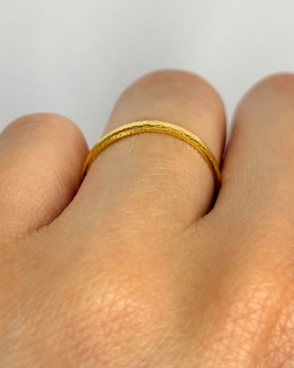 Anillo de Alianza Oro Amarillo 18 quilates "Babylon"