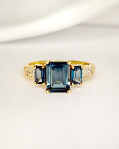 Bague Trilogie Tourmaline 2.05 carats &amp; Diamants "Grace"