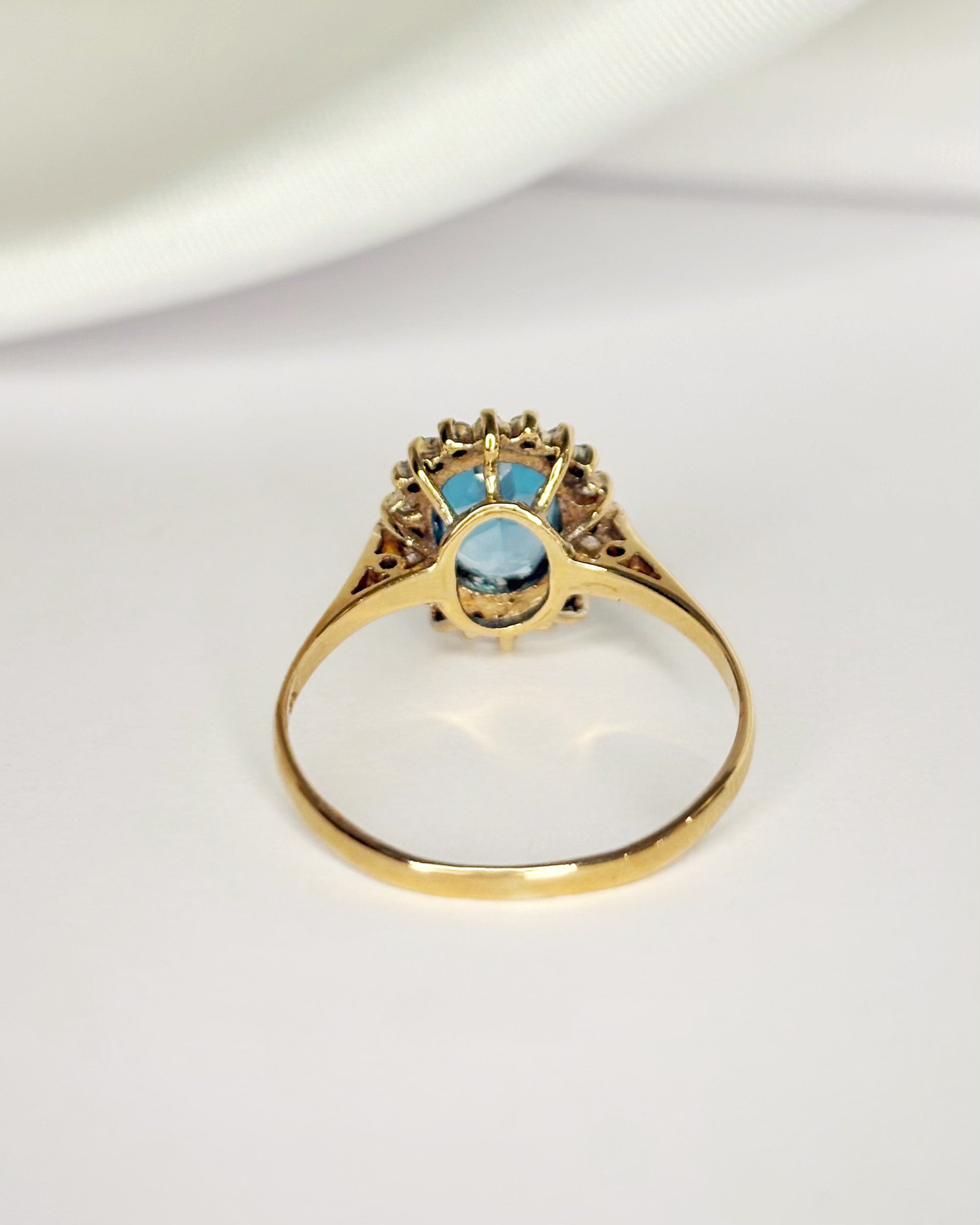 Bague Marguerite Topaze 1.70 carat &amp; Diamants "Livia"