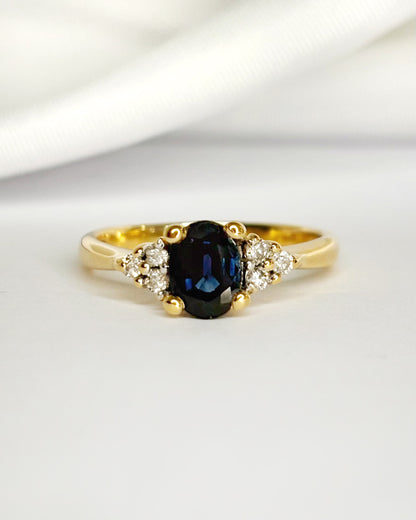 Bague Trilogie Saphir 1.20 carat &amp; Diamants "Laurette"