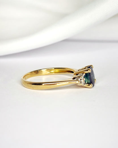 Bague Trilogie Saphir 1.20 carat &amp; Diamants "Laurette"