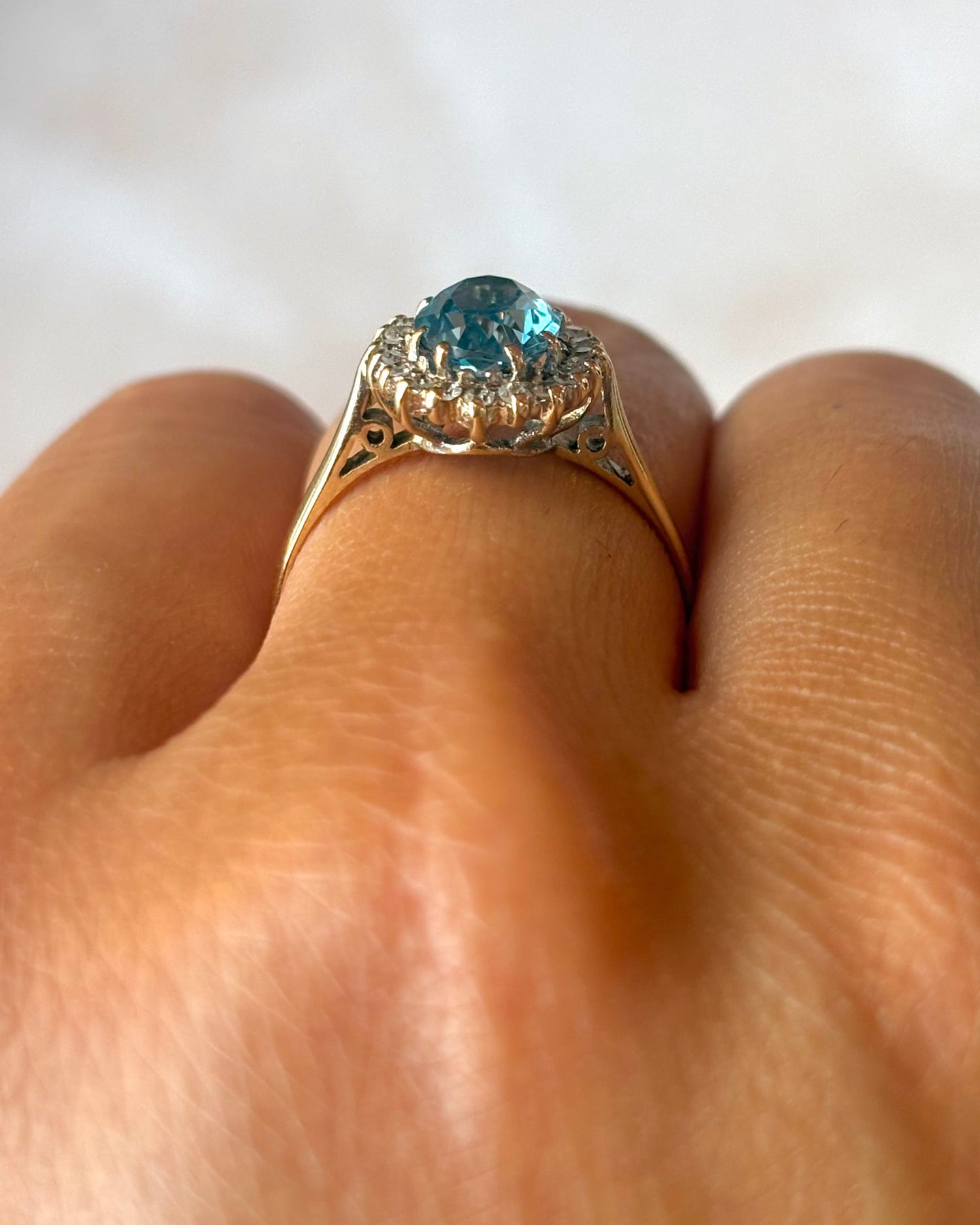 Bague Marguerite Topaze 1.70 carat &amp; Diamants "Livia"