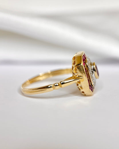 Anillo de estilo art déco con rubí de 0.73 quilates y diamantes «Amélie»