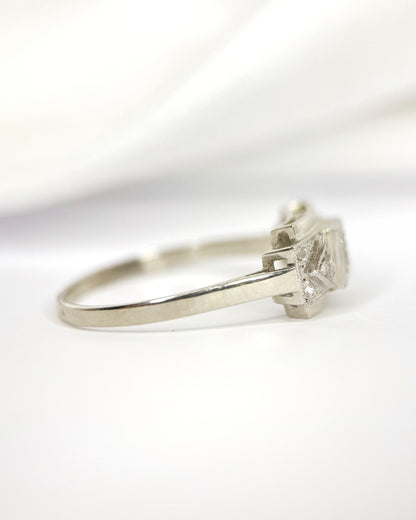 Art Deco Diamond Ring "Lucile"