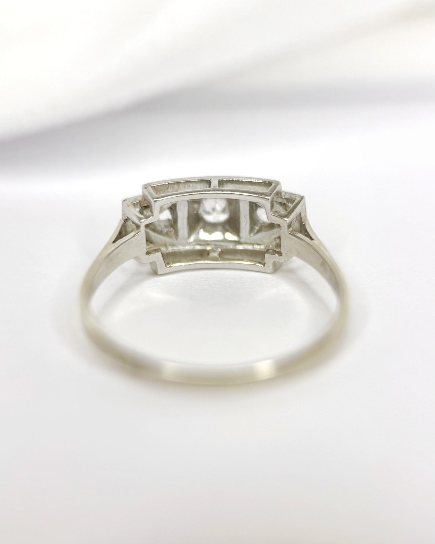 Art Deco Diamond Ring "Lucile"