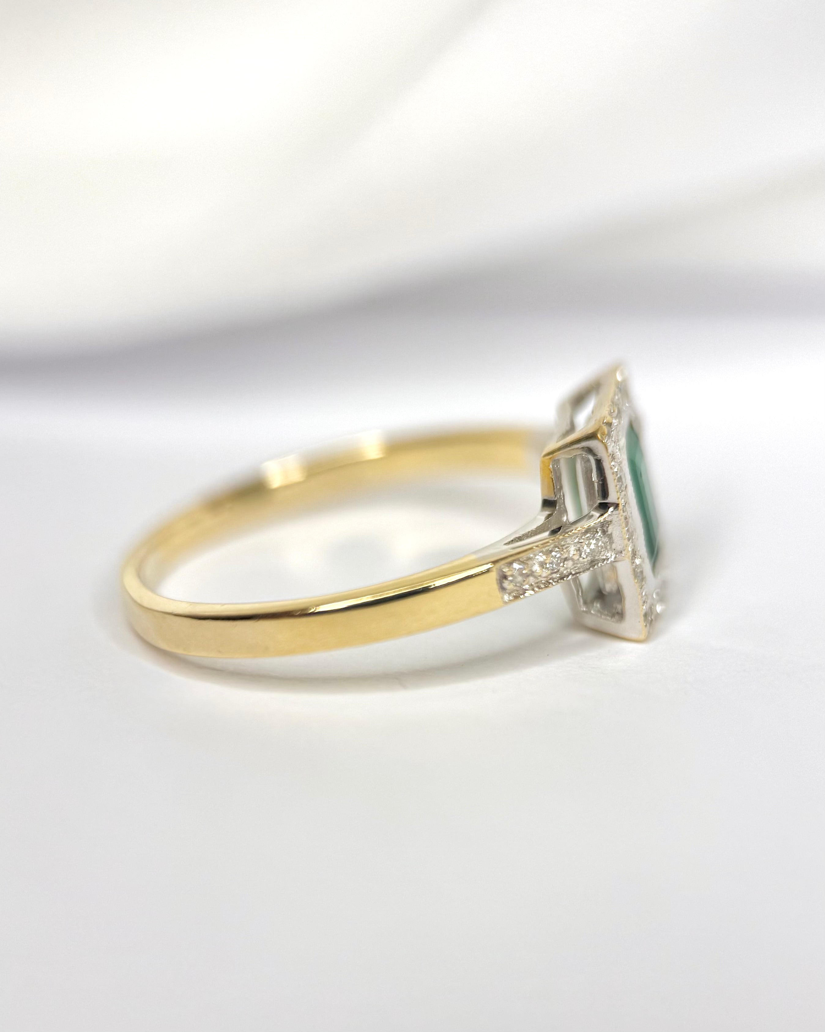Bague Style Art-Déco Émeraude 0.60 carat &amp; Diamants 0.20 carat "Serafine"