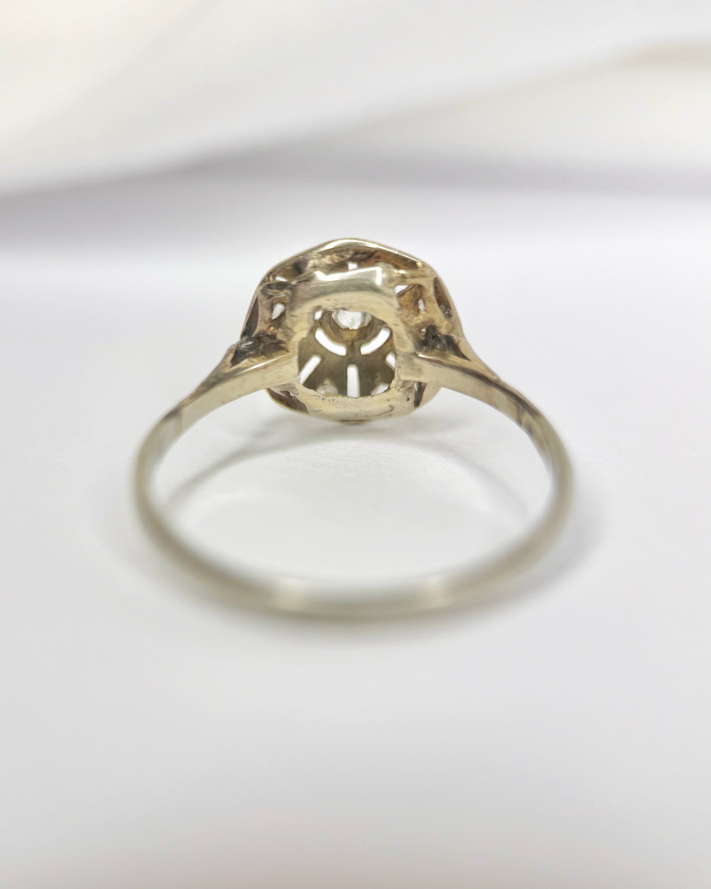 Art Deco Diamond Ring "Lorianne"