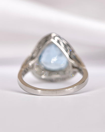 Anillo de estilo art déco con aguamarina de 3.88 quilates y diamantes de 0.49 quilates «Ariette»