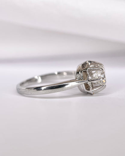 Anillo solitario art déco con diamante de 0.81 quilates, color G y pureza VVS1, «Célia»