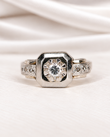Art Deco Diamond Ring "Nuna"