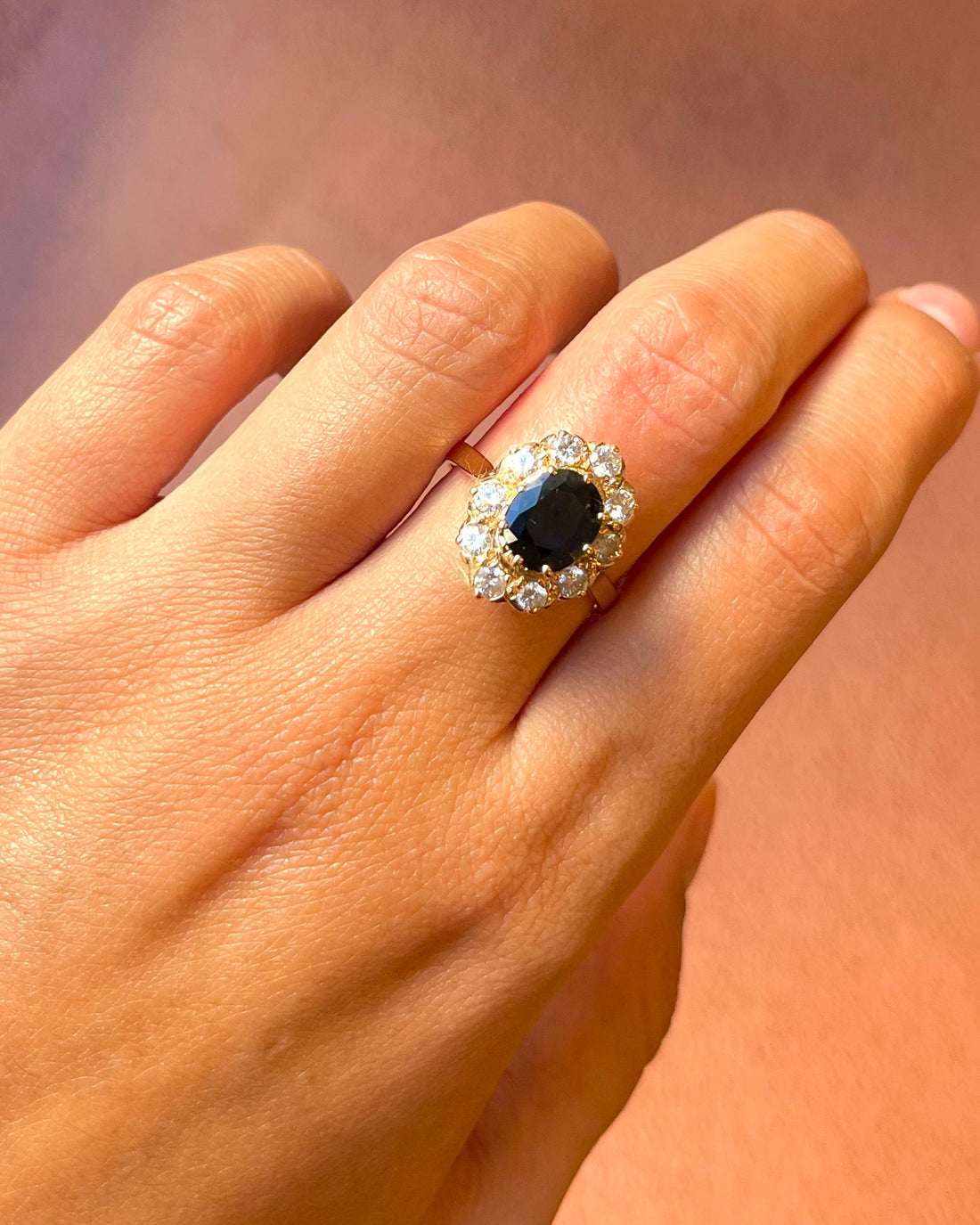 Bague Marguerite Saphir 1.75 carat &amp; Diamants 0.70 carat 6,14g "Mariette"