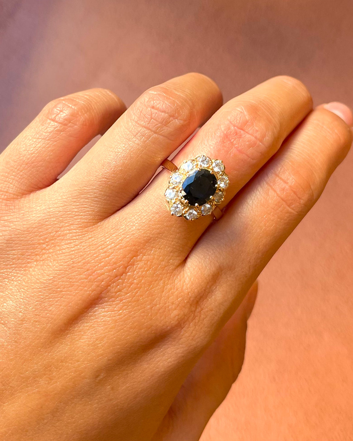 Bague Marguerite Saphir 1.75 carat &amp; Diamants 0.70 carat 6,14g "Mariette"