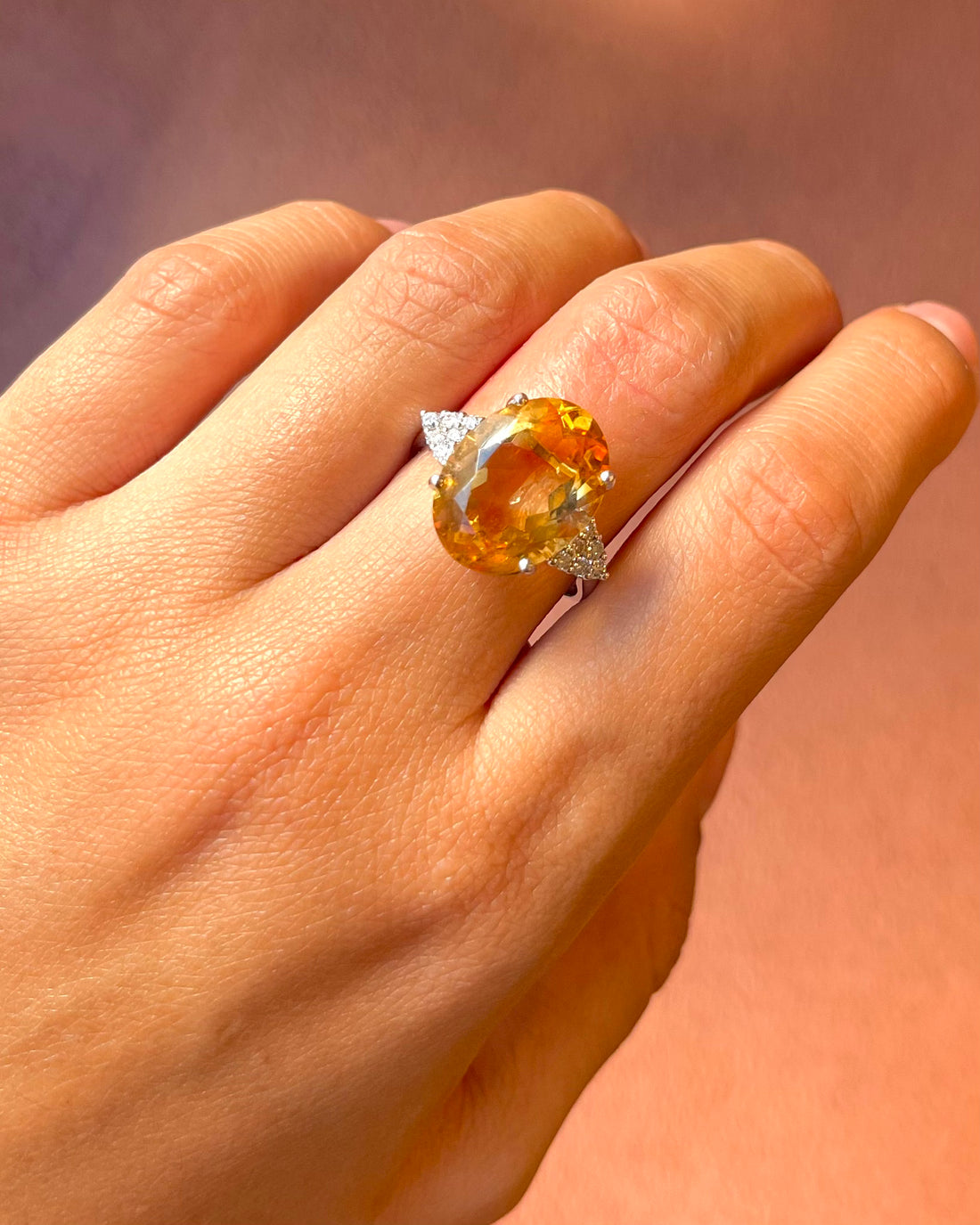 Bague Trilogie Citrine 9.15 carats &amp; Diamants 5,26g "Jade"