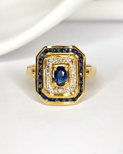 Bague Style Art-Déco Saphir 0.97 carat, Diamants &amp; Or 4,1g "Abigaelle"