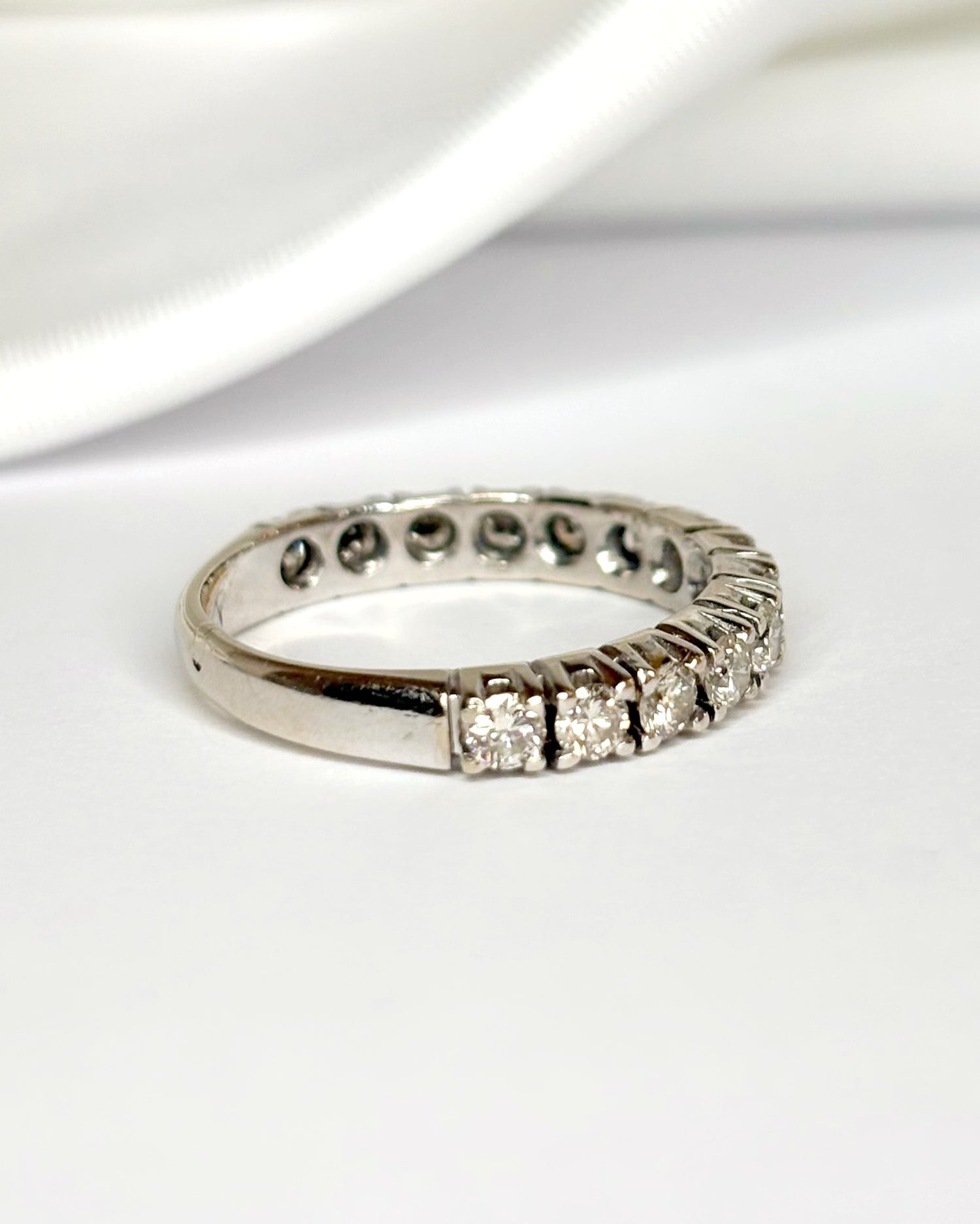 Demi-Alliance Diamants 0.84 carat "Eliane"