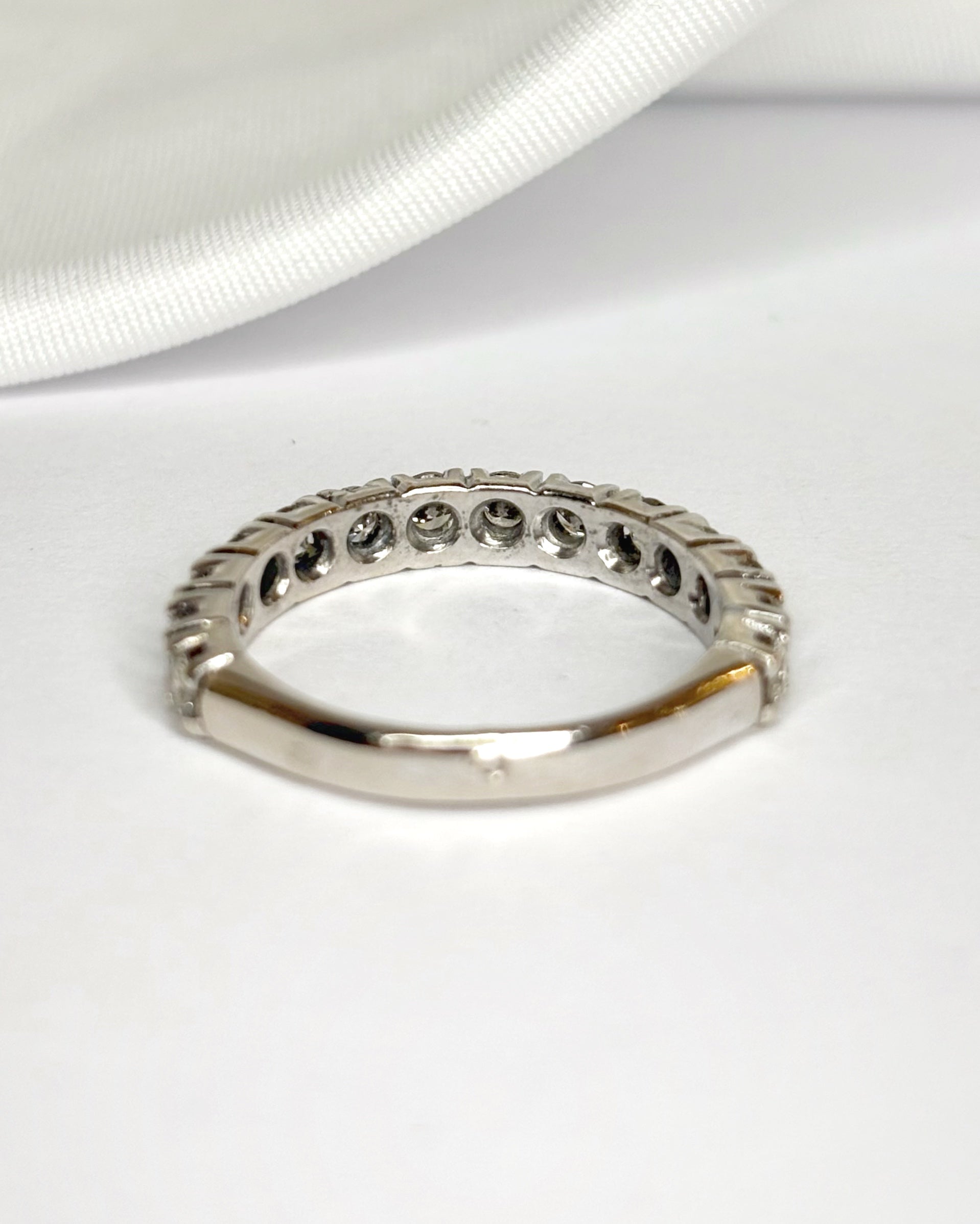 Demi-Alliance Diamants 0.84 carat "Eliane"