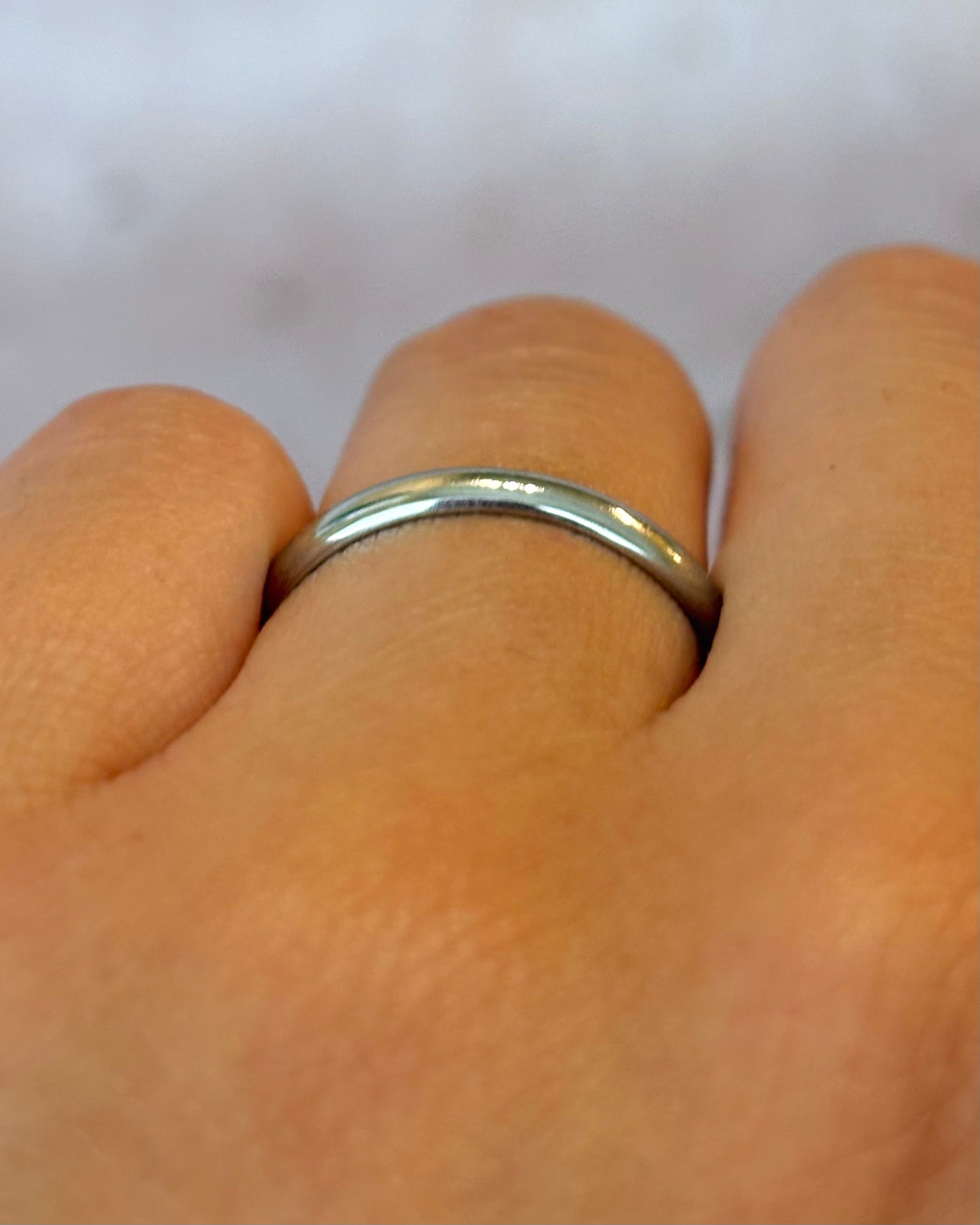 Bague Alliance Or Gris 18 carats 2.5 mm "Solale"