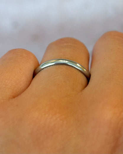 Bague Alliance Or Gris 18 carats 2.5 mm "Solale"