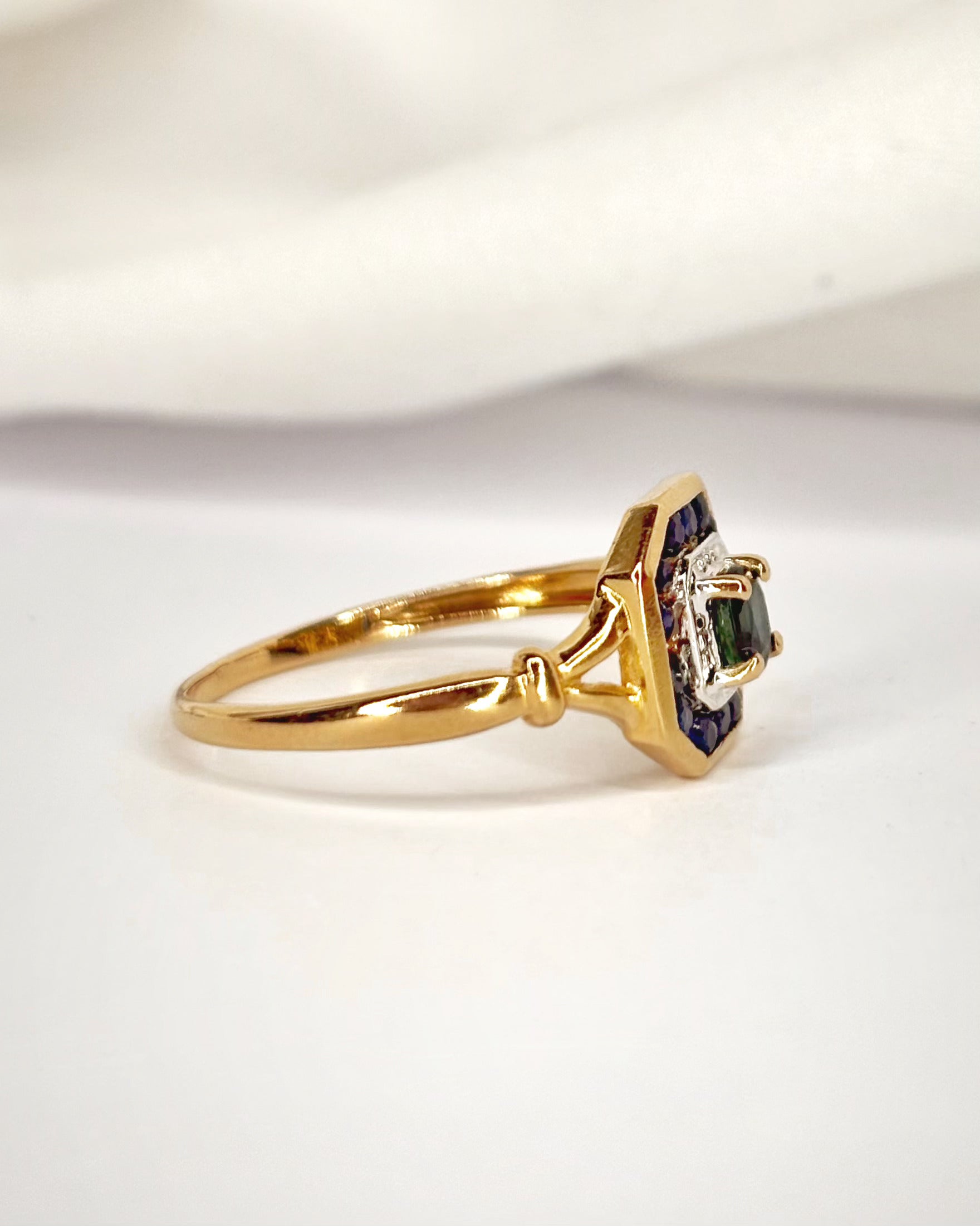 Bague Style Art-Déco Saphirs 0.57 carat "Annaelle"