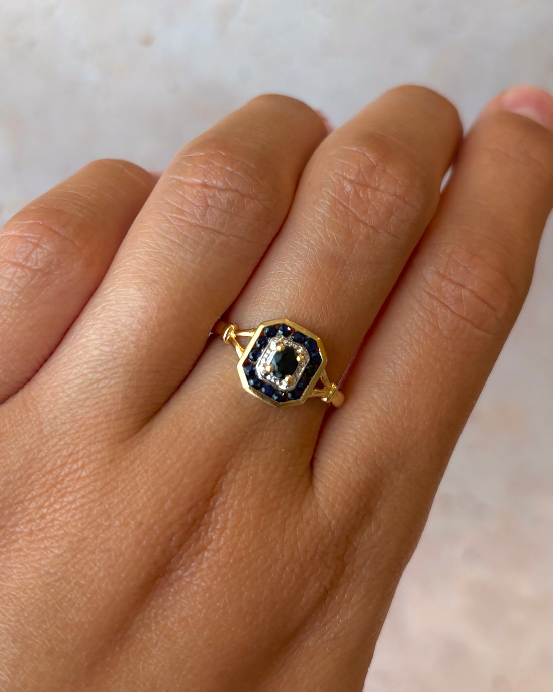 Bague Style Art-Déco Saphirs 0.57 carat "Annaelle"