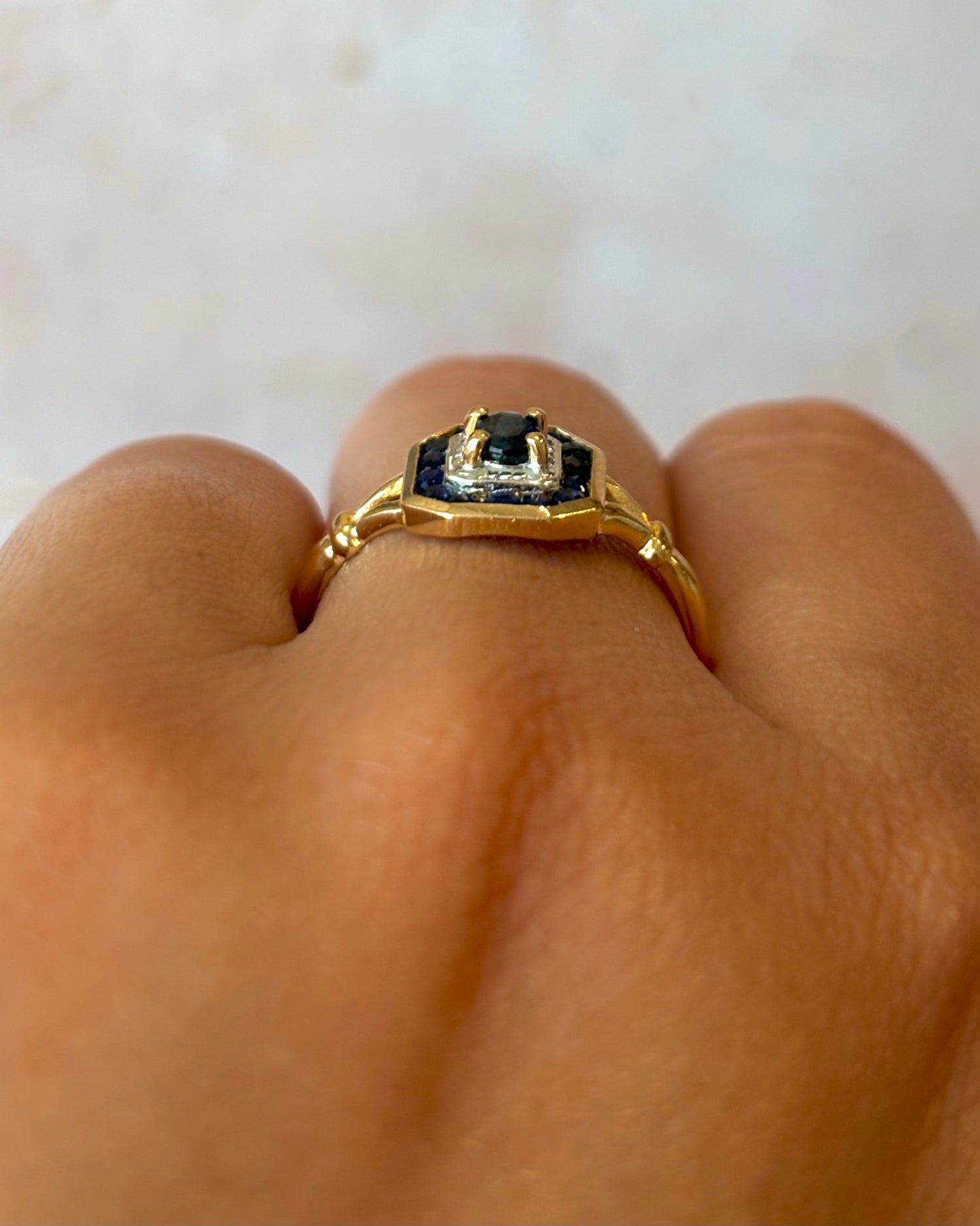 Bague Style Art-Déco Saphirs 0.57 carat "Annaelle"