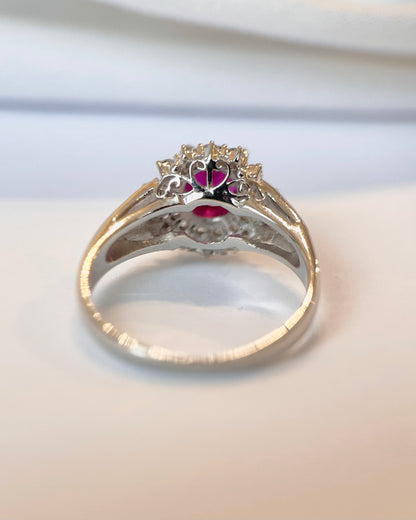 Bague Marguerite Rubis 0.64 carat &amp; Diamants 0.25 carat "Vivienne"