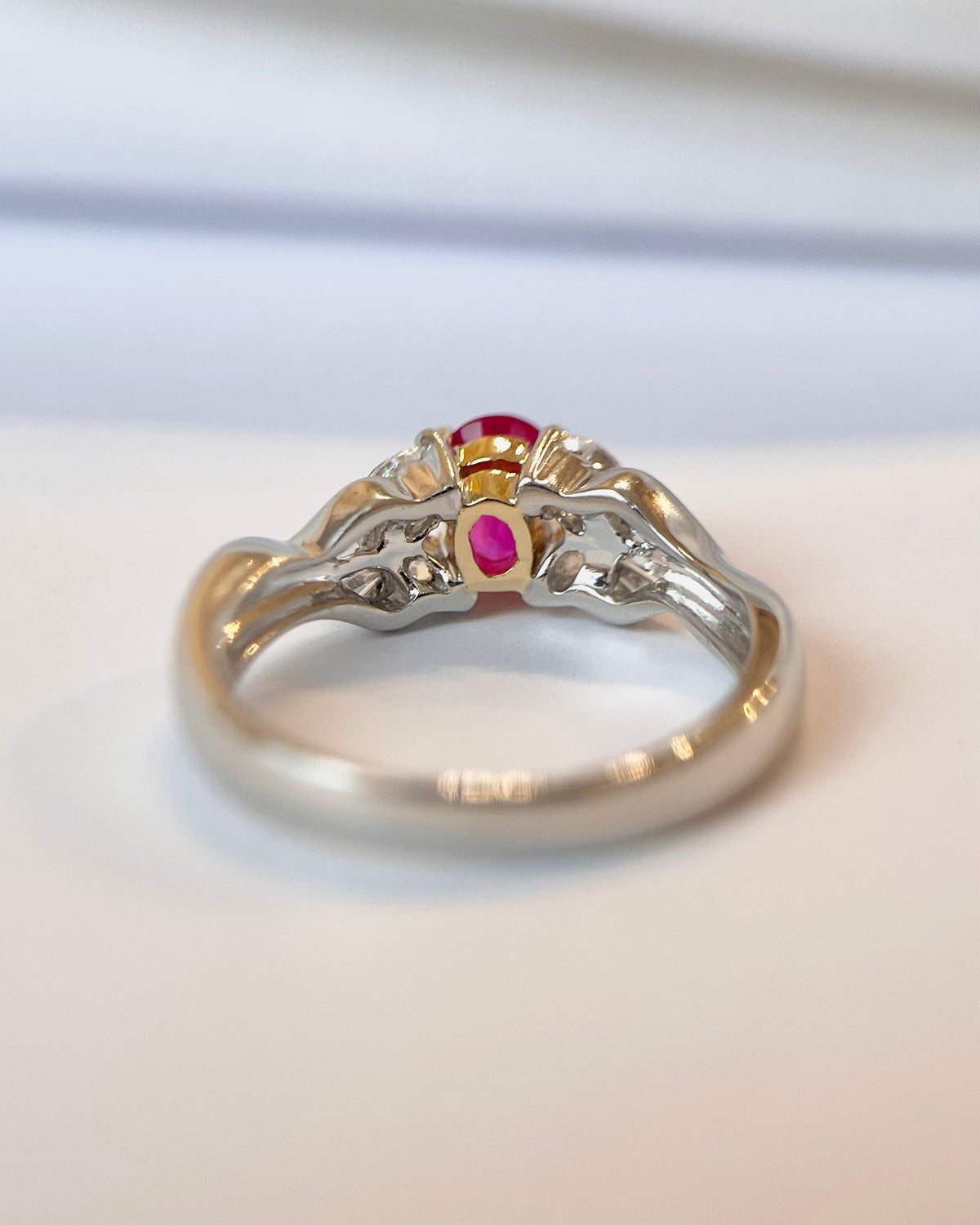 Bague Trilogie Rubis 0.55 carat &amp; Diamants 0.37 carat "Pascaline"