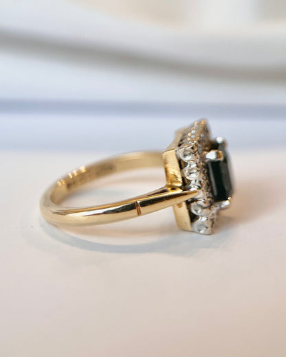 Anillo Margarita con zafiro verde de 1.20 quilates y diamantes de 0.24 quilates, 4,99 g «Maelle»