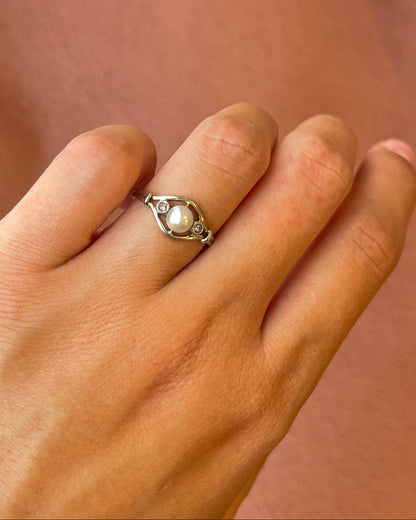 Art Deco Pearl &amp; Diamond Ring "Helene"