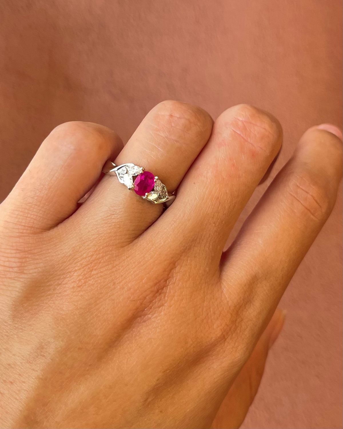 Bague Trilogie Rubis 0.55 carat &amp; Diamants 0.37 carat "Pascaline"